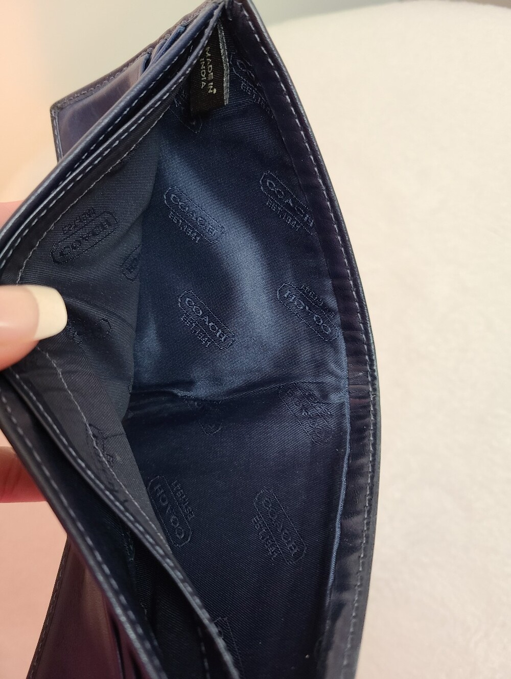 COACH Men's Leather Embossed Logo Bifold Slim Wallet In Navy - Picture 5 of 5